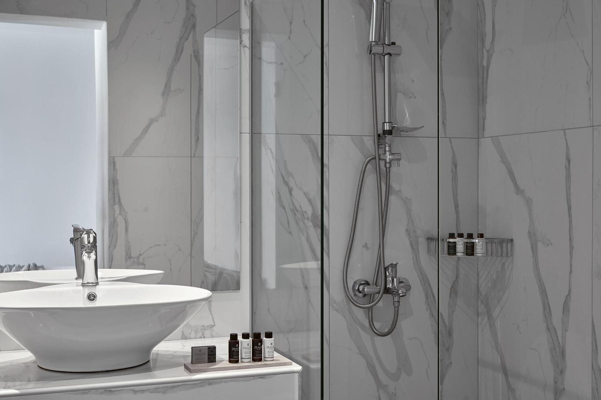 The Thermia Suites Kythnos Luaran gambar